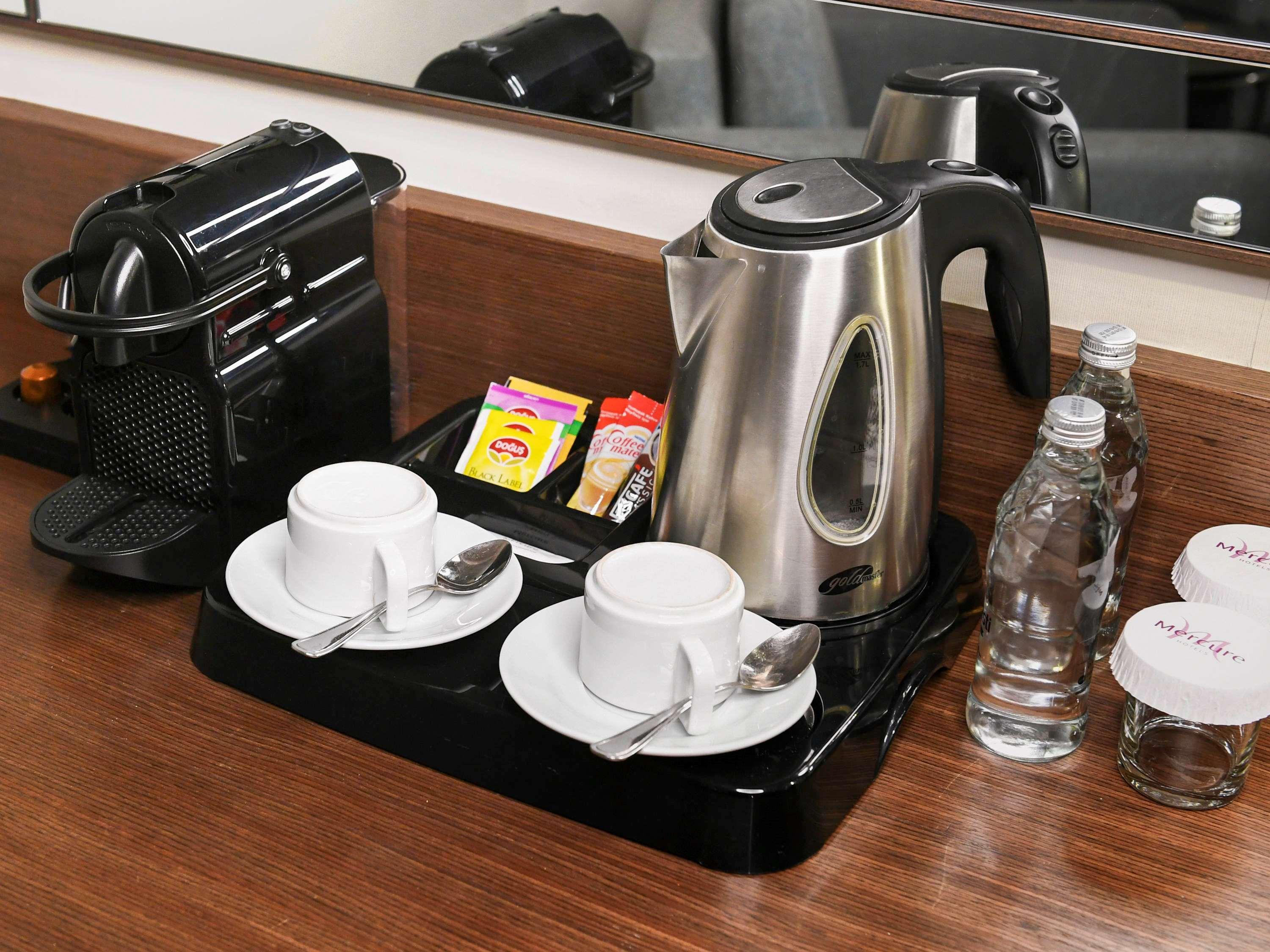 Mercure Istanbul West Hotel & Convention Center מראה חיצוני תמונה